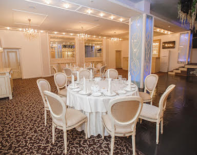  ресторан Волга & Ванильное небо