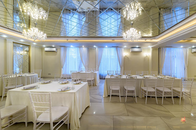 Основной зал в «КупецЪ» фотография №1