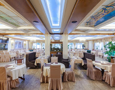  ресторан Грин Палас