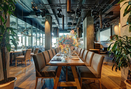 Основной зал в Основной зал