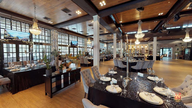 Основной зал в «Шале Берёзка» фотография №10