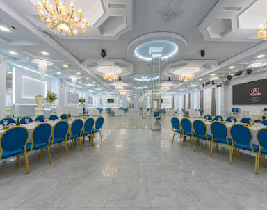  ресторан Golden Plaza