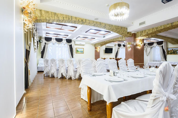 Большой зал  в «Castro» фотография №7