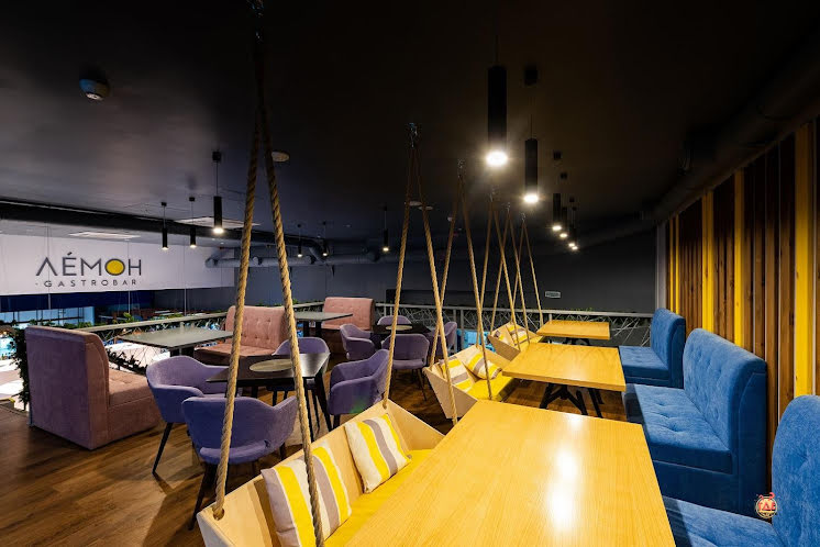 Основной зал в «LEMON» фотография №12