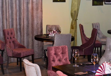 Основной зал в Основной зал