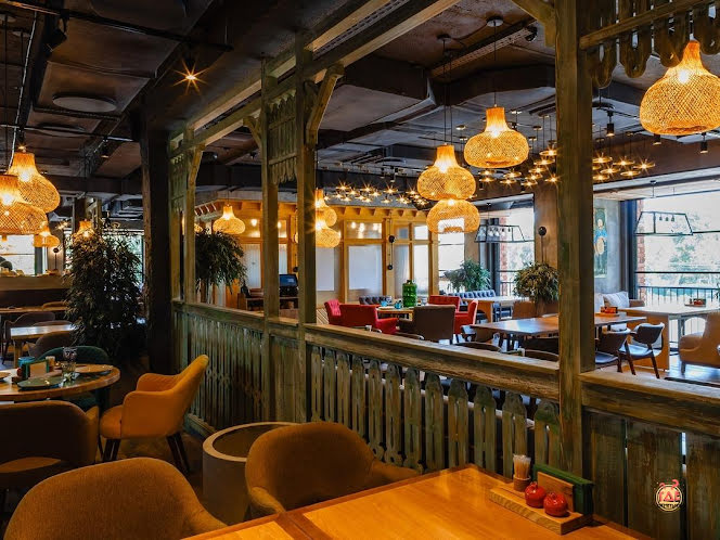 Зал на 2 этаже в «Дом Нино» фотография №11