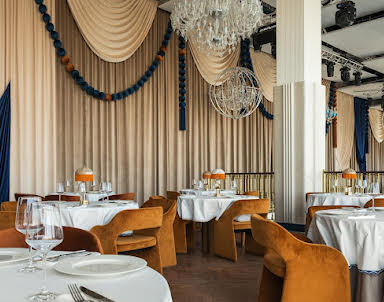  ресторан Сайяр