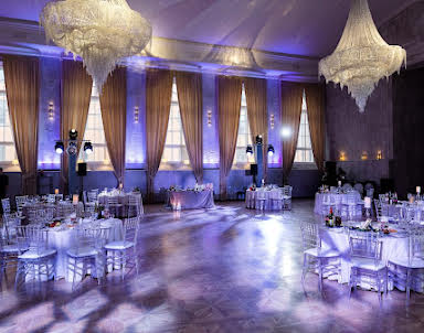 День рождения в Crystal Hall