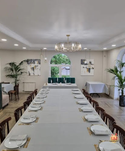 Зал ресторана в «Emerald» фотография №8