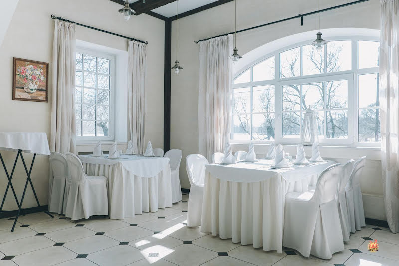 Алекс Хаус фотография №15