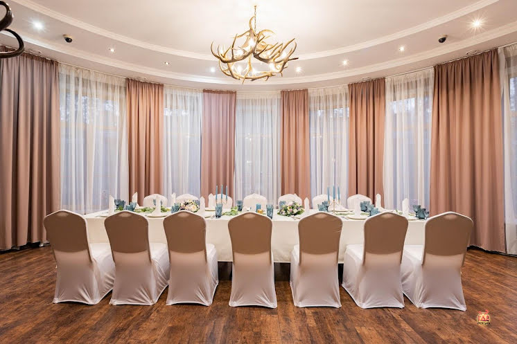 Зал "Библиотека" в «Особняк в парке Сосновка» фотография №3