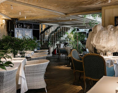  ресторан Tutto Bene