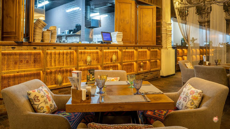 Основной зал в «GRAND Урюк на Ленинградском» фотография №7