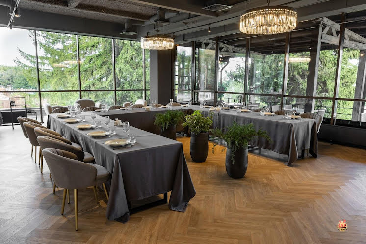 Большой VIP-зал в «Юна» фотография № 1