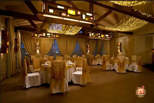 Большой зал в «Пироговский дворик» фотография №10