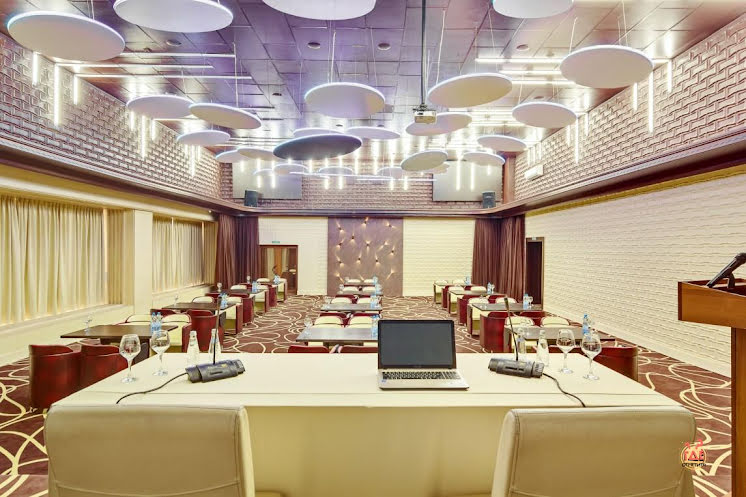 Большой зал в «Турист» фотография №2