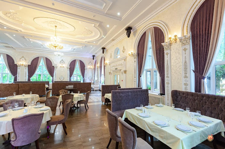 Основной зал  в «Эль-Гранж» фотография №18