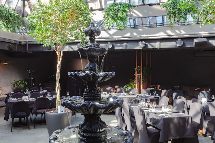 Зал ресторана  в «Kaif Provenance» фотография №19