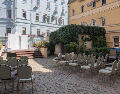 Новый год в Александр