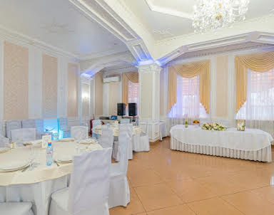  ресторан Мики