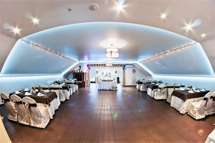 Мансардный зал в «Чкалов» фотография №6