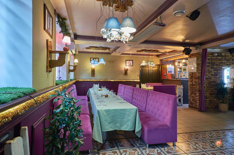 Основной зал в «CHICHI GAGA» фотография №2