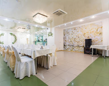  ресторан GRAND  на Станиславского