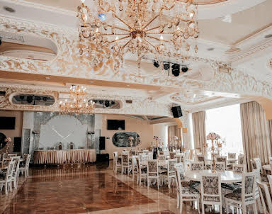 Выпускной в Cafe 3X