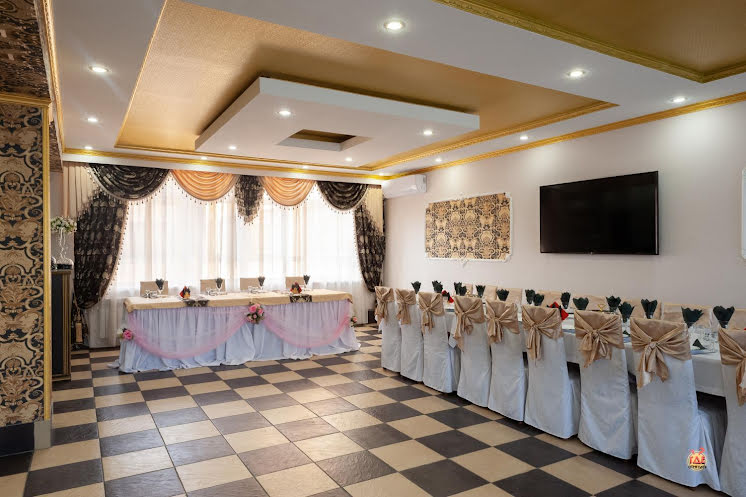 Основной зал в «Марго» фотография №1