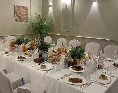  ресторан Нефтяник