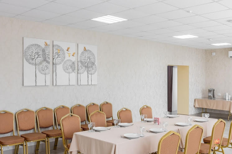 Средний зал в «Малиновка» фотография №2