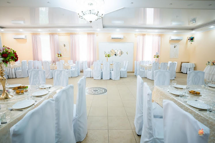 Зал на 1 этаже в «Арида на Боевой» фотография №1