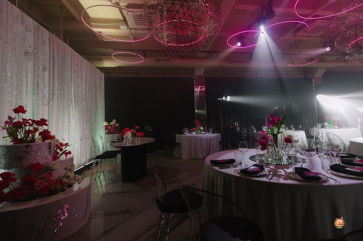 Основной зал в «ONELOFT» фотография №8