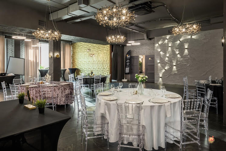 Банкетный зал  в «Food Factory  loft на Ядрицевской» фотография №2