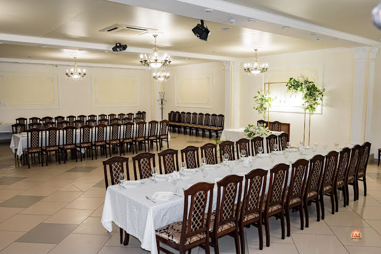 Большой банкетный зал в «Междуречье» фотография №9