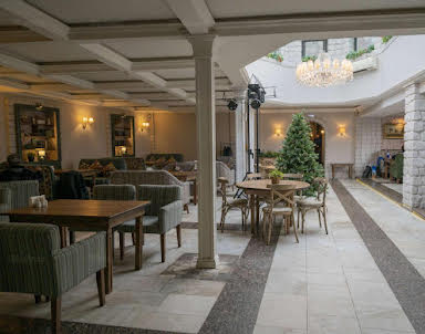 Новый год в Хинкальная на Краснобогатырской