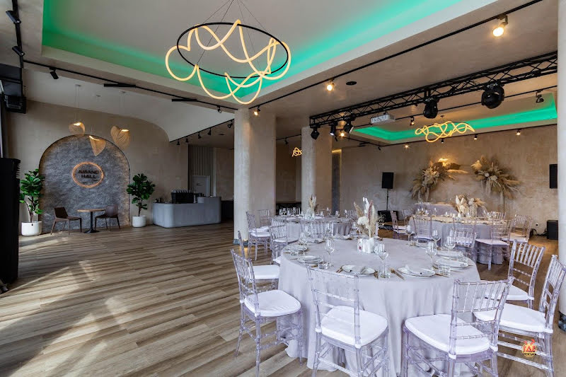 AMAND HALL / Аманд Холл фотография №15