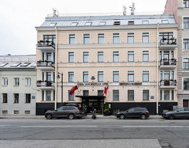 День рождения в Dom Boutique Hotel