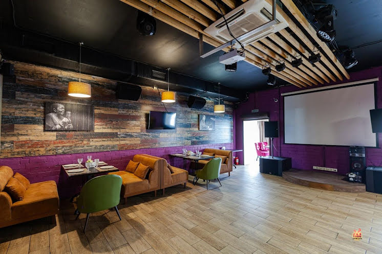 Караоке-зал в «Сорренто» фотография №1