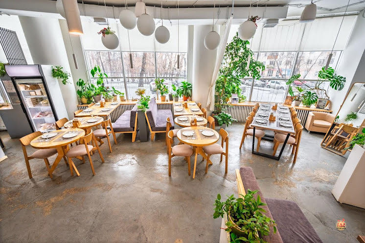 Основной зал в «Ну где ты, Варвара» фотография №2