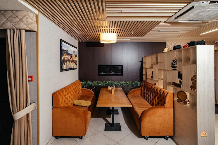 Основной зал в «Чо? Капчо» фотография №6