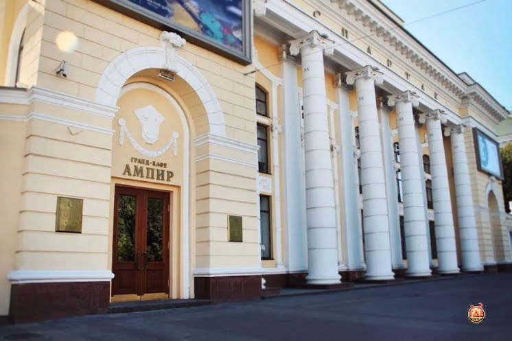 Основной зал в «Ампир» фотография №4