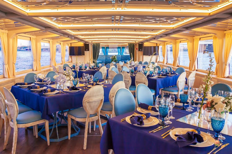 Теплоход "Северное сияние" фотография №5