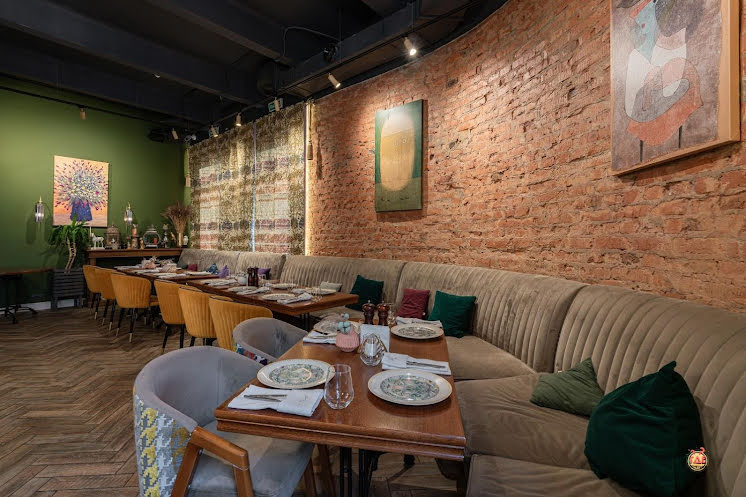 Основной зал в «Стейк-Хаус Muu на Ляпидевского» фотография №8