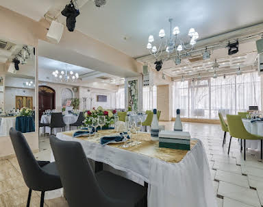 Новый год в АМАКS