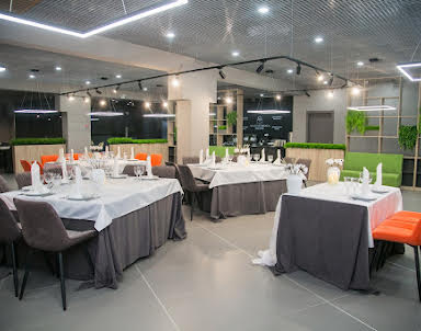  ресторан Академия вкуса в селе Красное