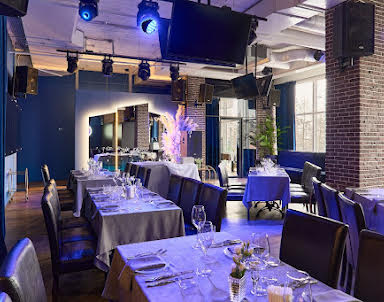  ресторан Караоке-бар Avenю