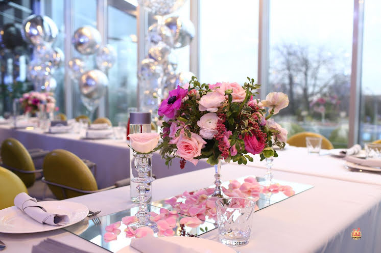 2 этаж в «Somemeat» фотография №9