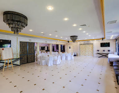  ресторан Ночной Дворик