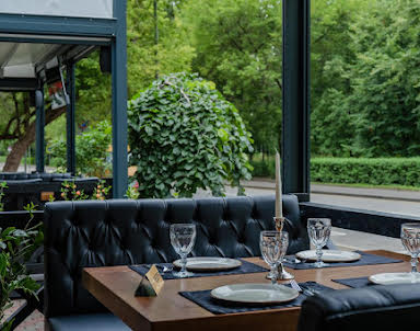  ресторан Гранат Black